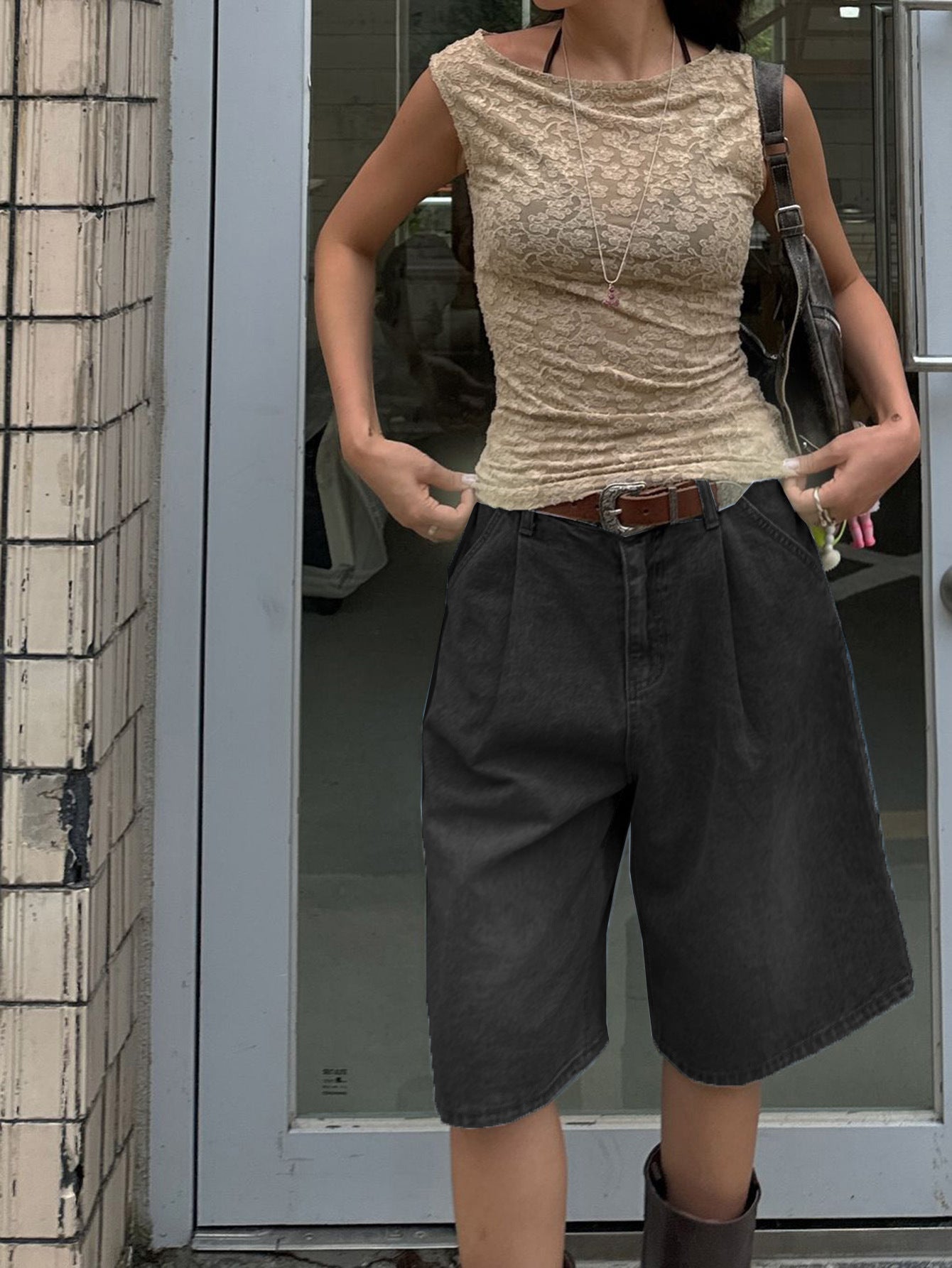 Retro Pleated Wide Leg Straight Denim Shorts