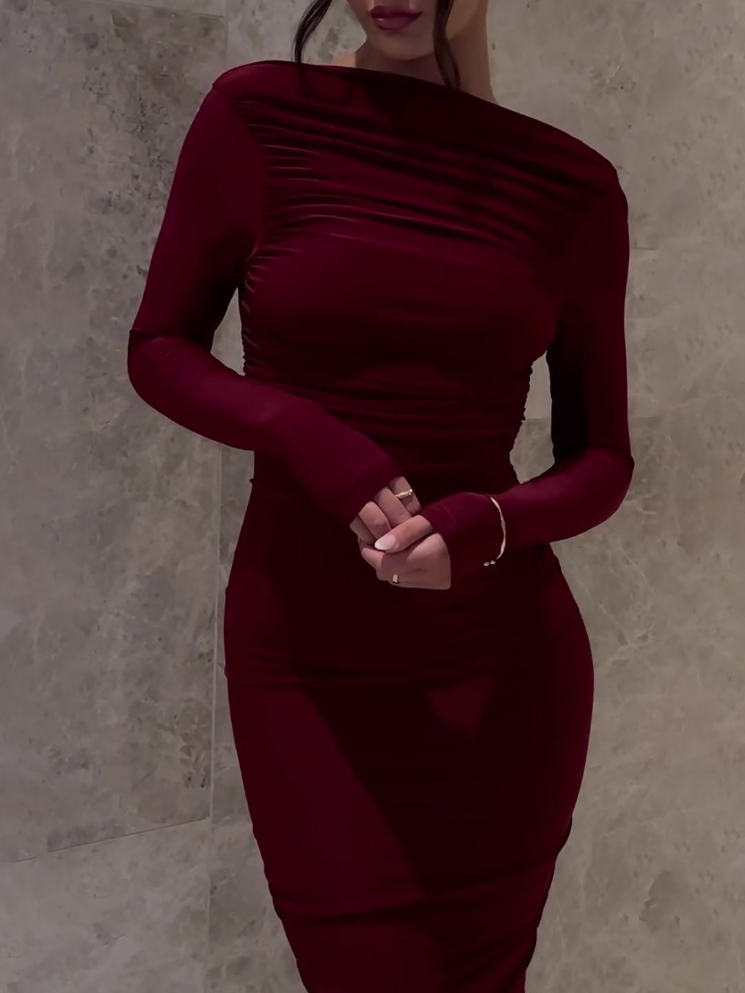 Backless Long-sleeved Maxi Dress