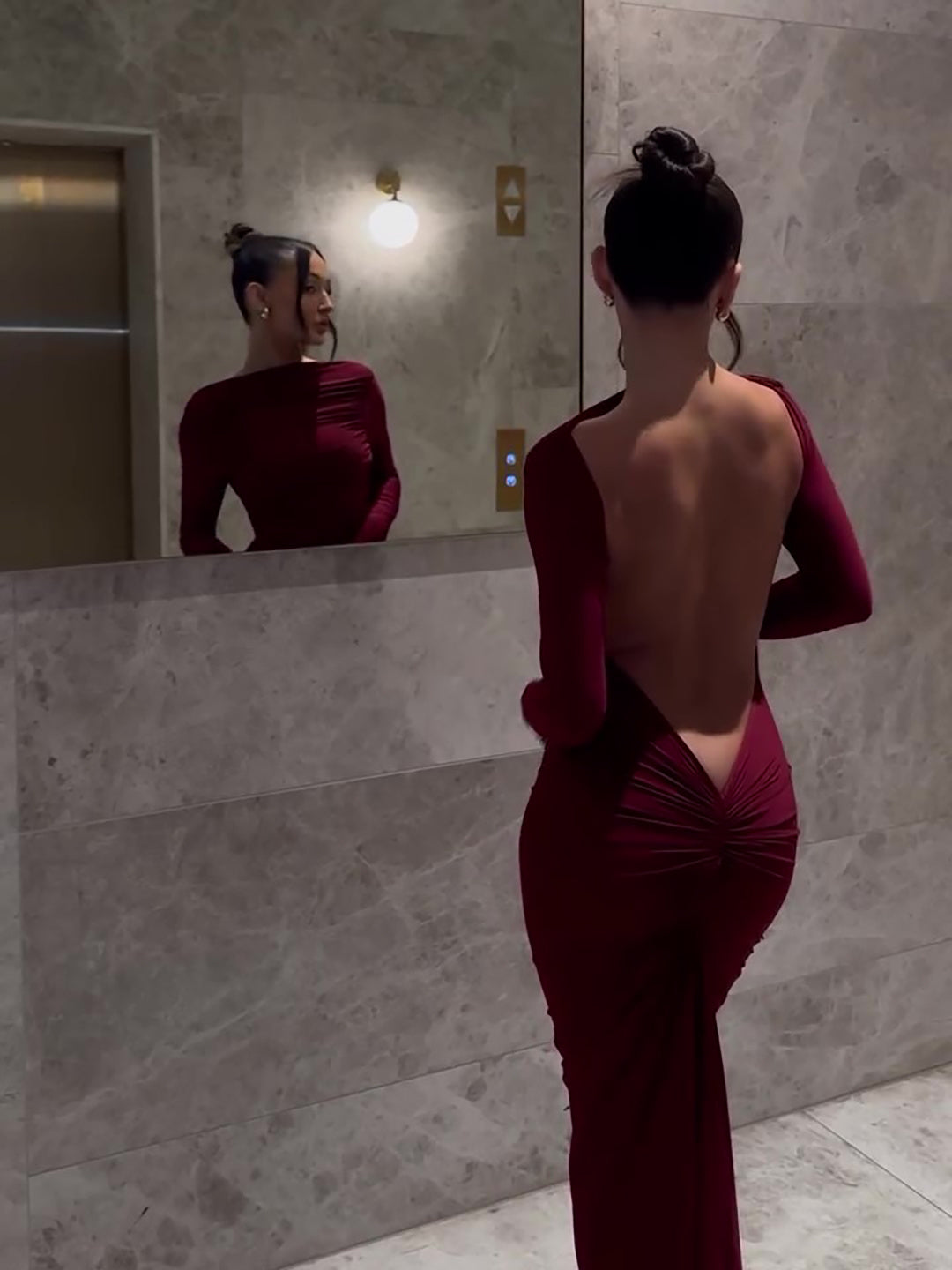 Backless Long-sleeved Maxi Dress