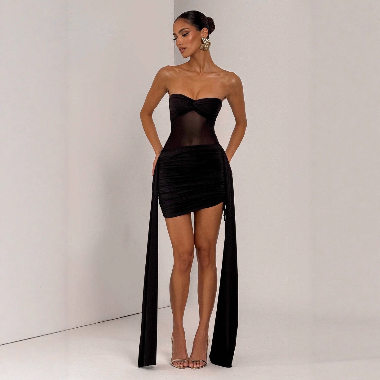 Elegant Mesh Pleated Slit Hemline Style Dress